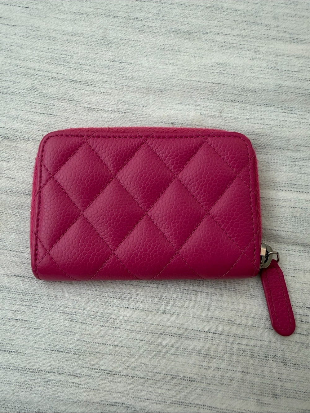 CHANEL Quilted Zip Wallet in Bright Fuchsia - Picture 2 of 6